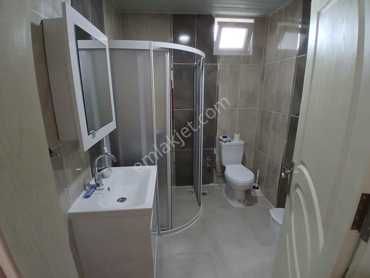 Akçay Emlak'tan Akşehir Koşuyolunda Bahçeli Doğalgazlı Yeni Tadilatlı Satılık Müstakil Ev - Görsel 19