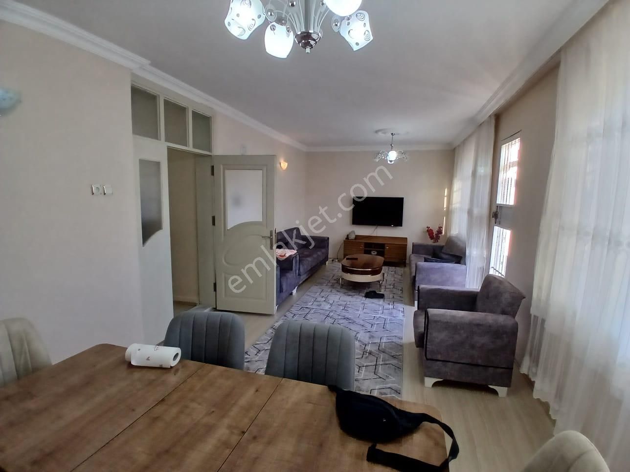 Akçay Emlak'tan Akşehir Koşuyolunda Bahçeli Doğalgazlı Yeni Tadilatlı Satılık Müstakil Ev - Görsel 5