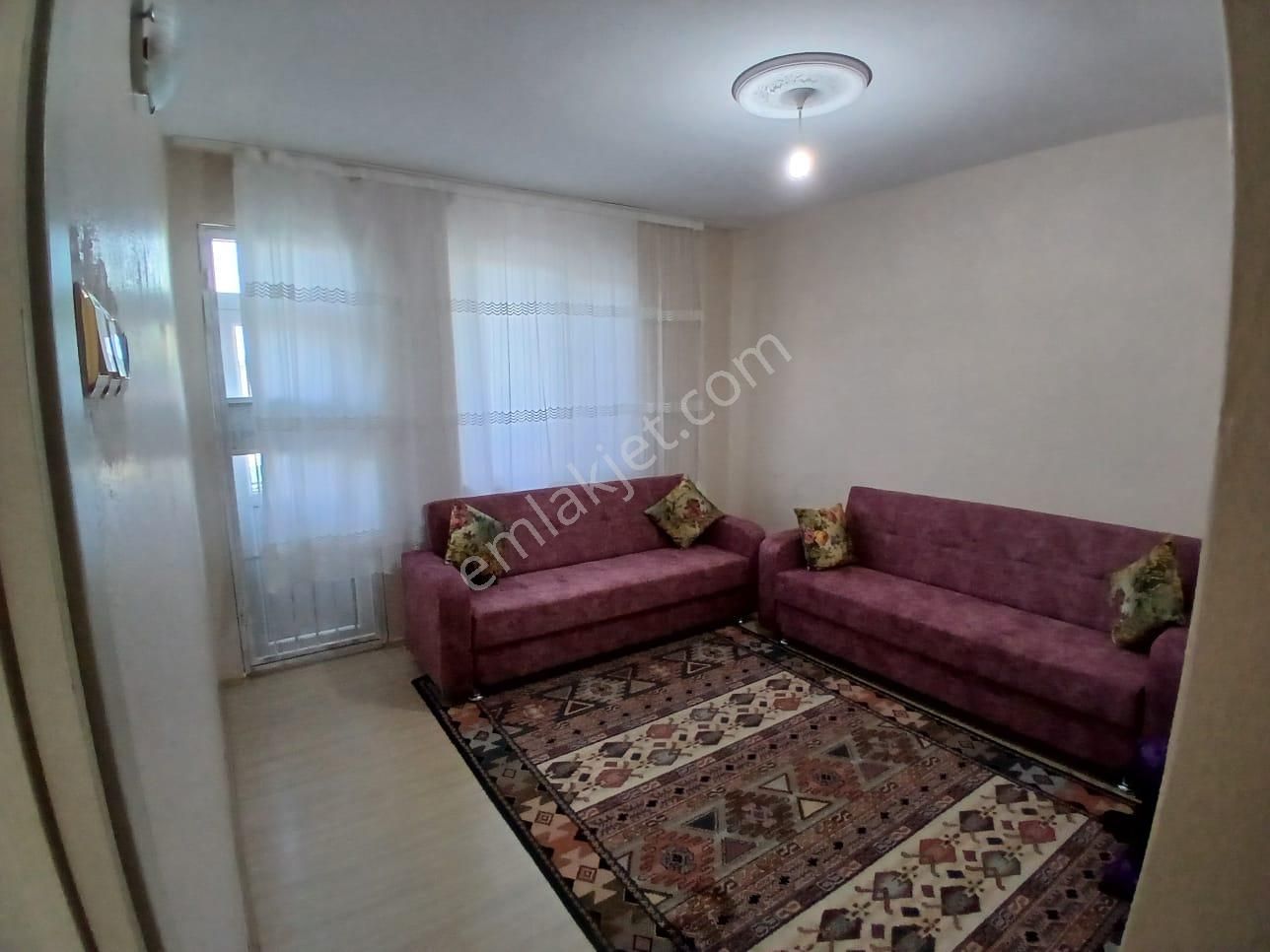 Akçay Emlak'tan Akşehir Koşuyolunda Bahçeli Doğalgazlı Yeni Tadilatlı Satılık Müstakil Ev - Görsel 8