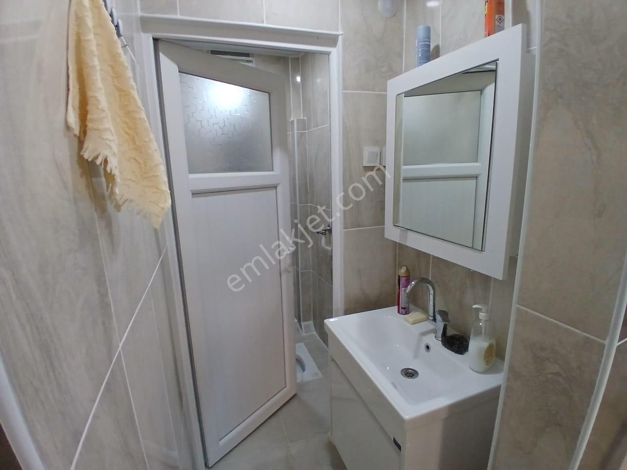 Akçay Emlak'tan Akşehir Koşuyolunda Bahçeli Doğalgazlı Yeni Tadilatlı Satılık Müstakil Ev - Görsel 18