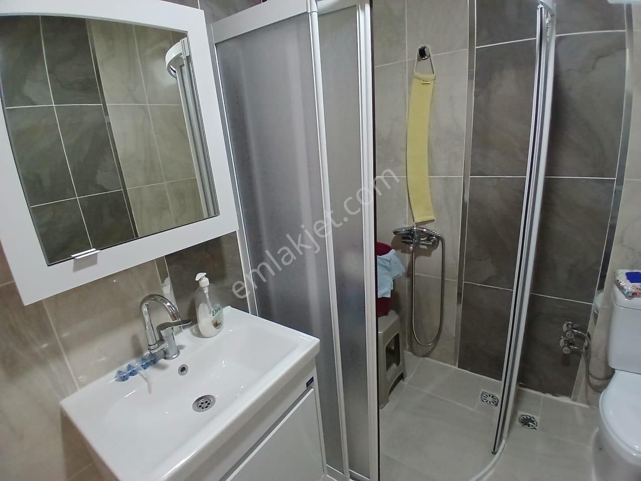 Akçay Emlak'tan Akşehir Koşuyolunda Bahçeli Doğalgazlı Yeni Tadilatlı Satılık Müstakil Ev - Görsel 12