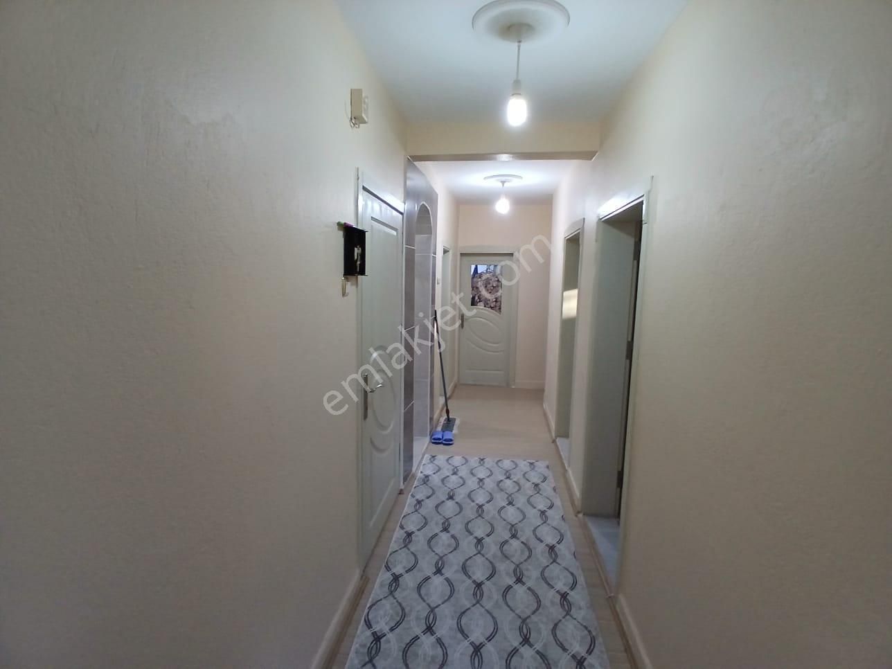 Akçay Emlak'tan Akşehir Koşuyolunda Bahçeli Doğalgazlı Yeni Tadilatlı Satılık Müstakil Ev - Görsel 22