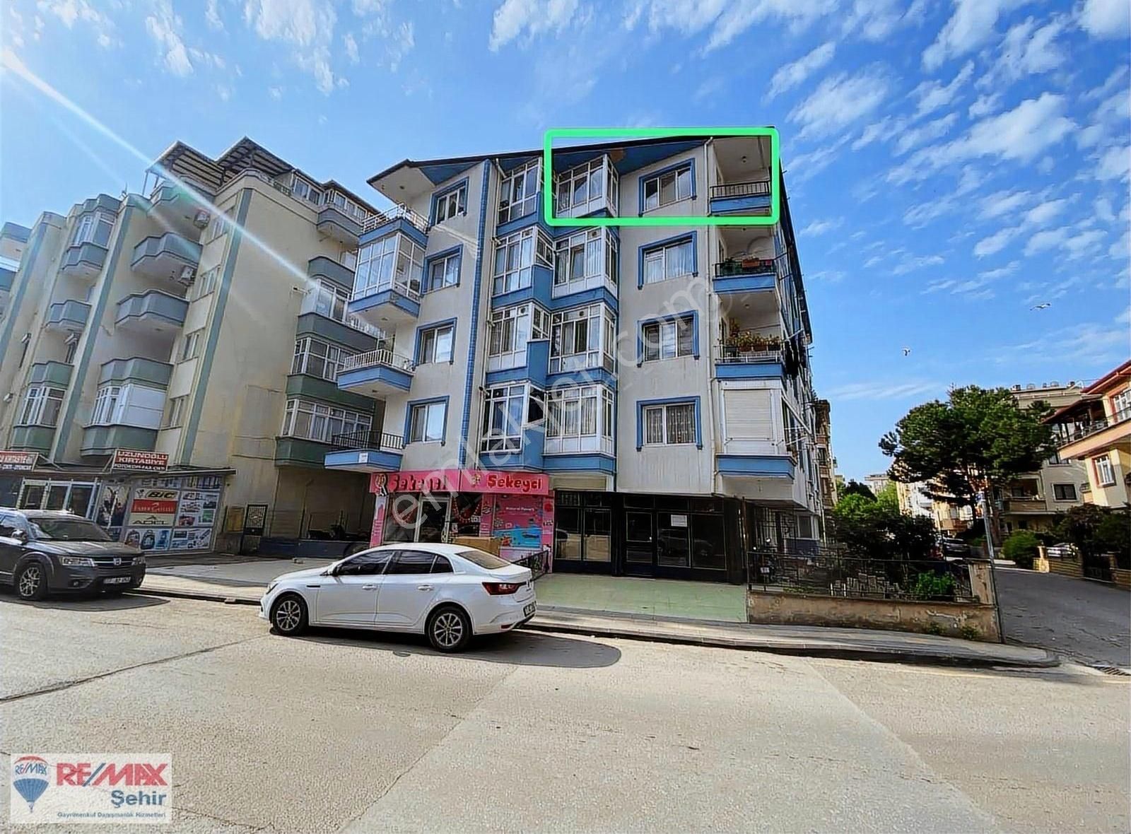 Remax Şehir'den Bahçelievler Mahallesinde Satılık Daire