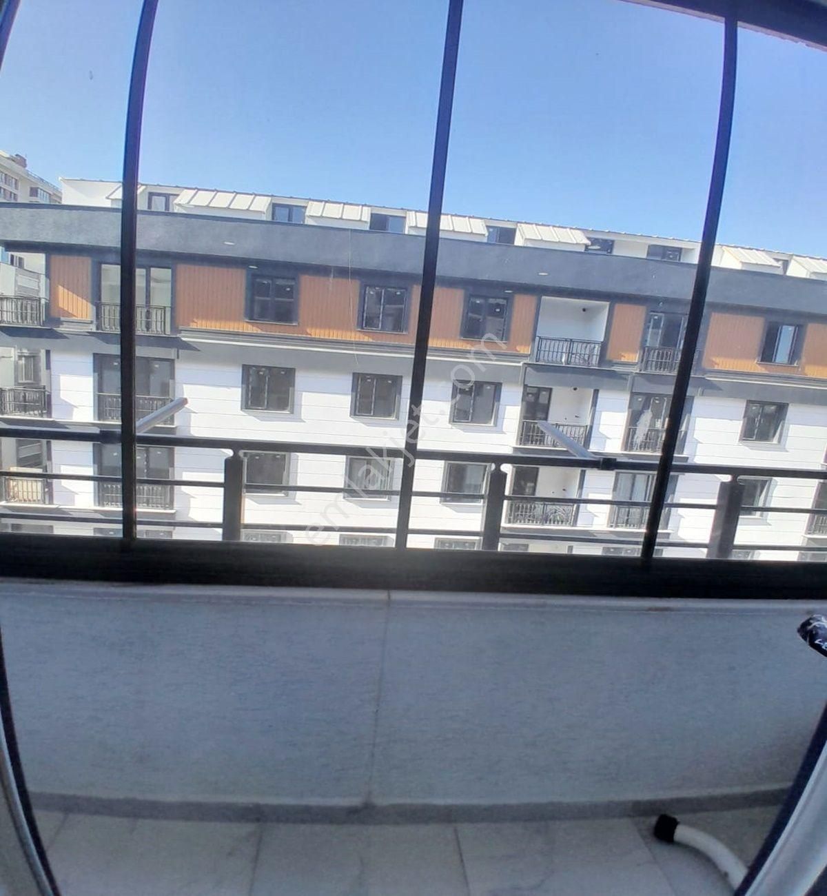 Avcılar Merkezde Sıfır 1+1 Otoparklı Ara Kat Daire Fırsatı - Görsel 4