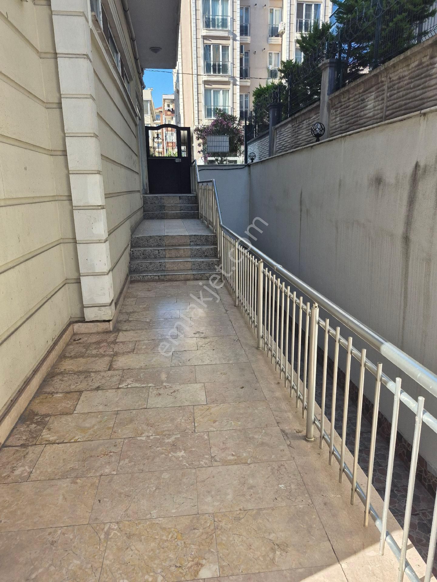 Ümraniye Şerifali Mahallesinde Satılık 3+1 Daire - Görsel 28