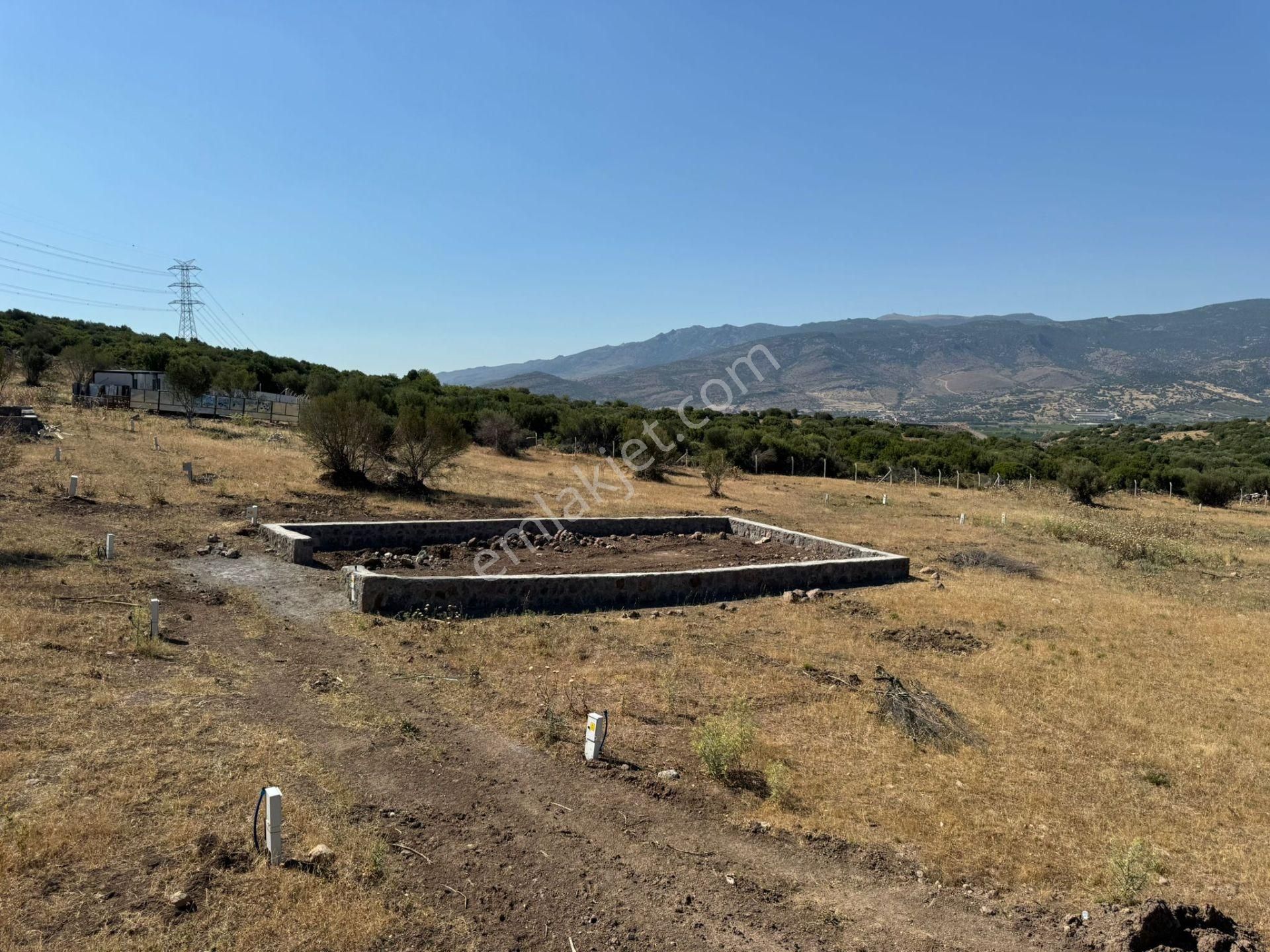 Emiralem Merkezi Konumda Elektrik Ve Suyu Hazır Satılık Parseller - Görsel 2