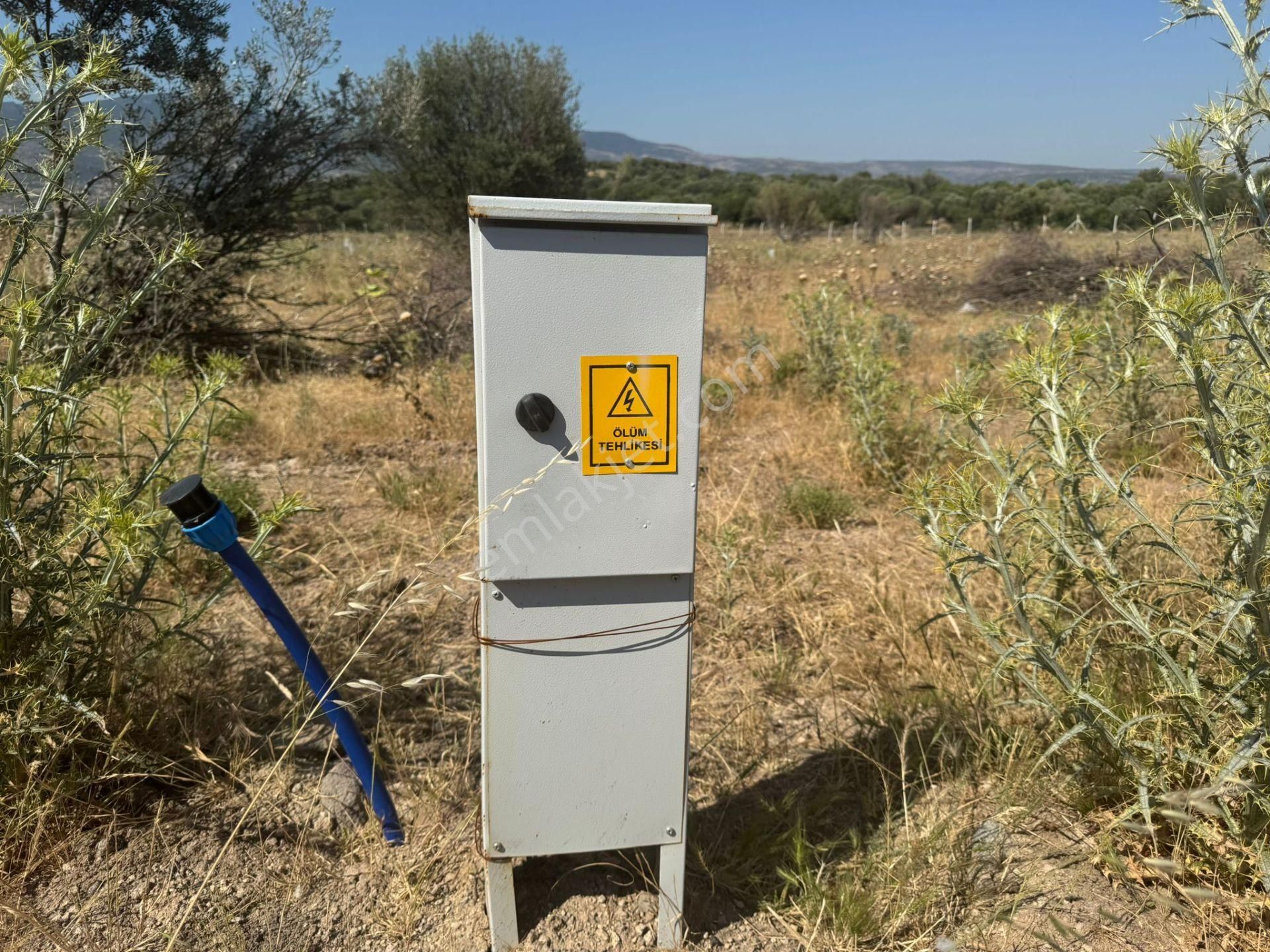 Emiralem Merkezi Konumda Elektrik Ve Suyu Hazır Satılık Parseller - Görsel 3