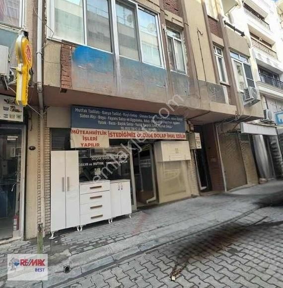 Bahadır Tamsan Karşıyaka Merkezde Çarşı Yakını Satılık Dükkan
