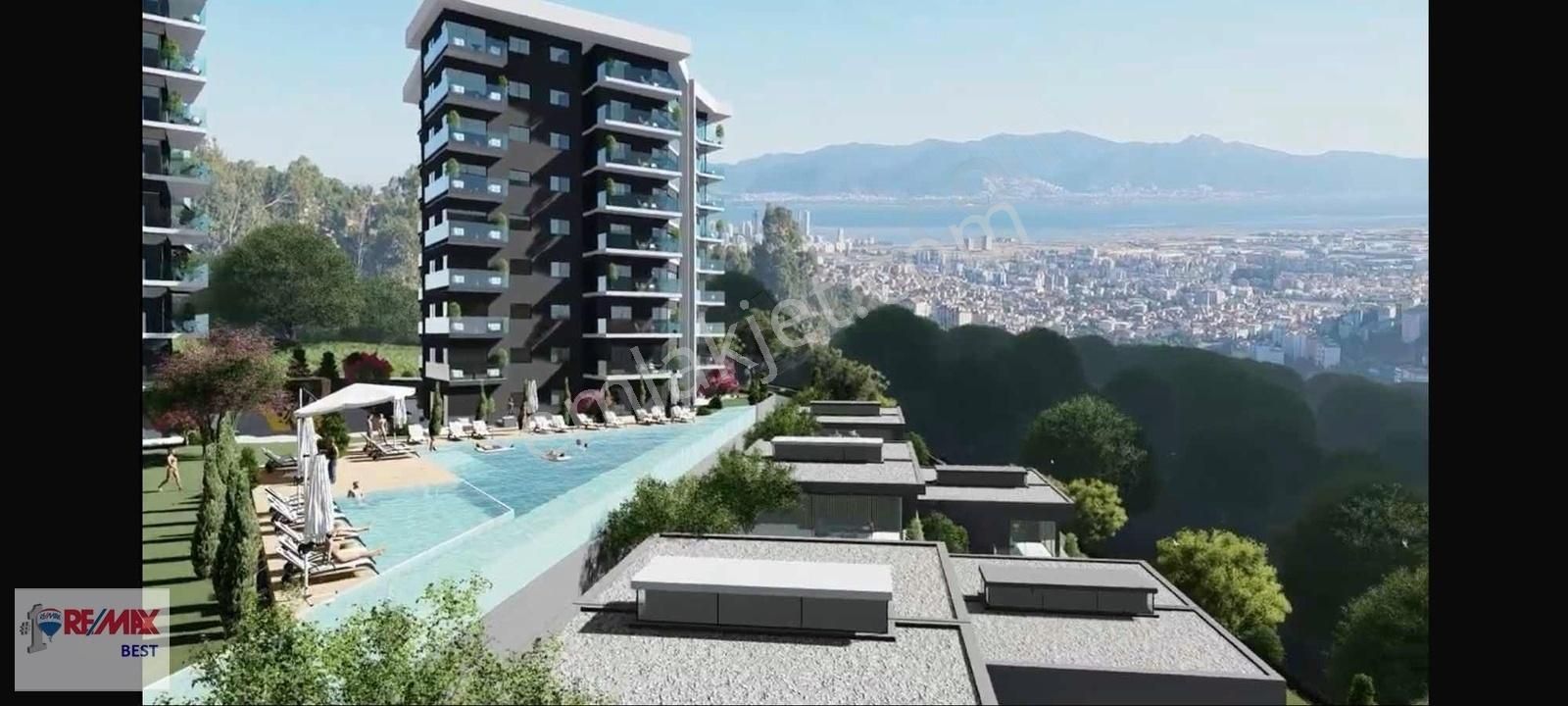 İzmir Çiğli Lemariz Sitesinde Satılık 3+1 Daire