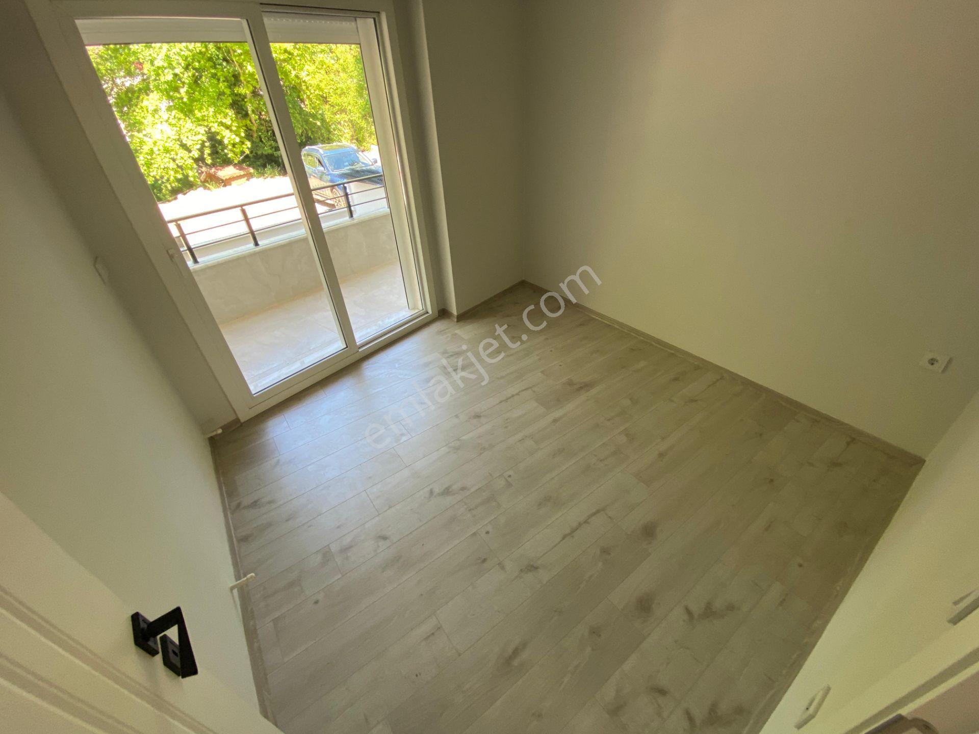 Irmaksudan Güre De Dere Manzaralı Ön Cephe Satılık 1+1 Daire - Görsel 3