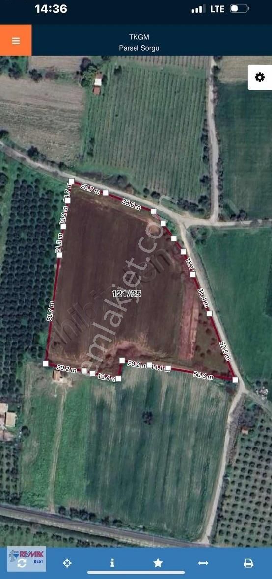 Remax Best'ten Manisa Yunusemre'de İmar'a Yakın Köşe Parsel