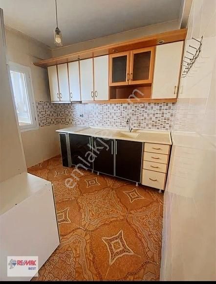 Tuğyan Can Koçtan Cumhuriyete 2+ 1 Satılık Daire