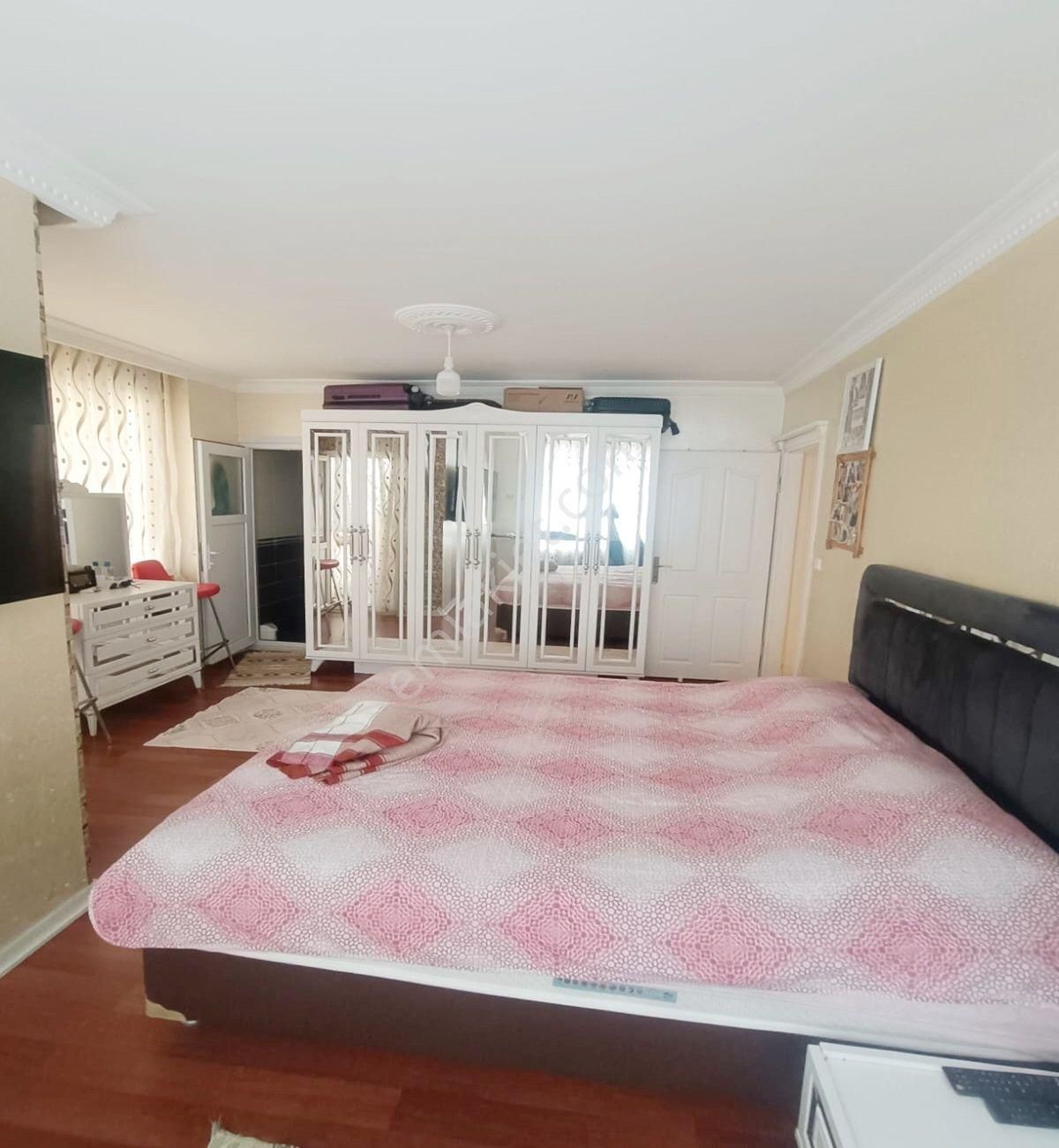 Avcılar Ambarlıda 3+1 Ebeveyn Banyolu Yeni Bina Ara Kat Daire - Görsel 6