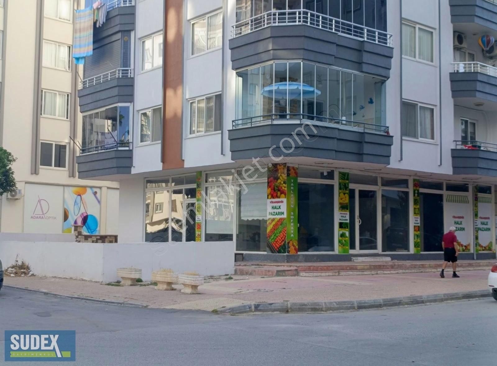 Viranşehirde Köşebaşı Satılık Dükkan