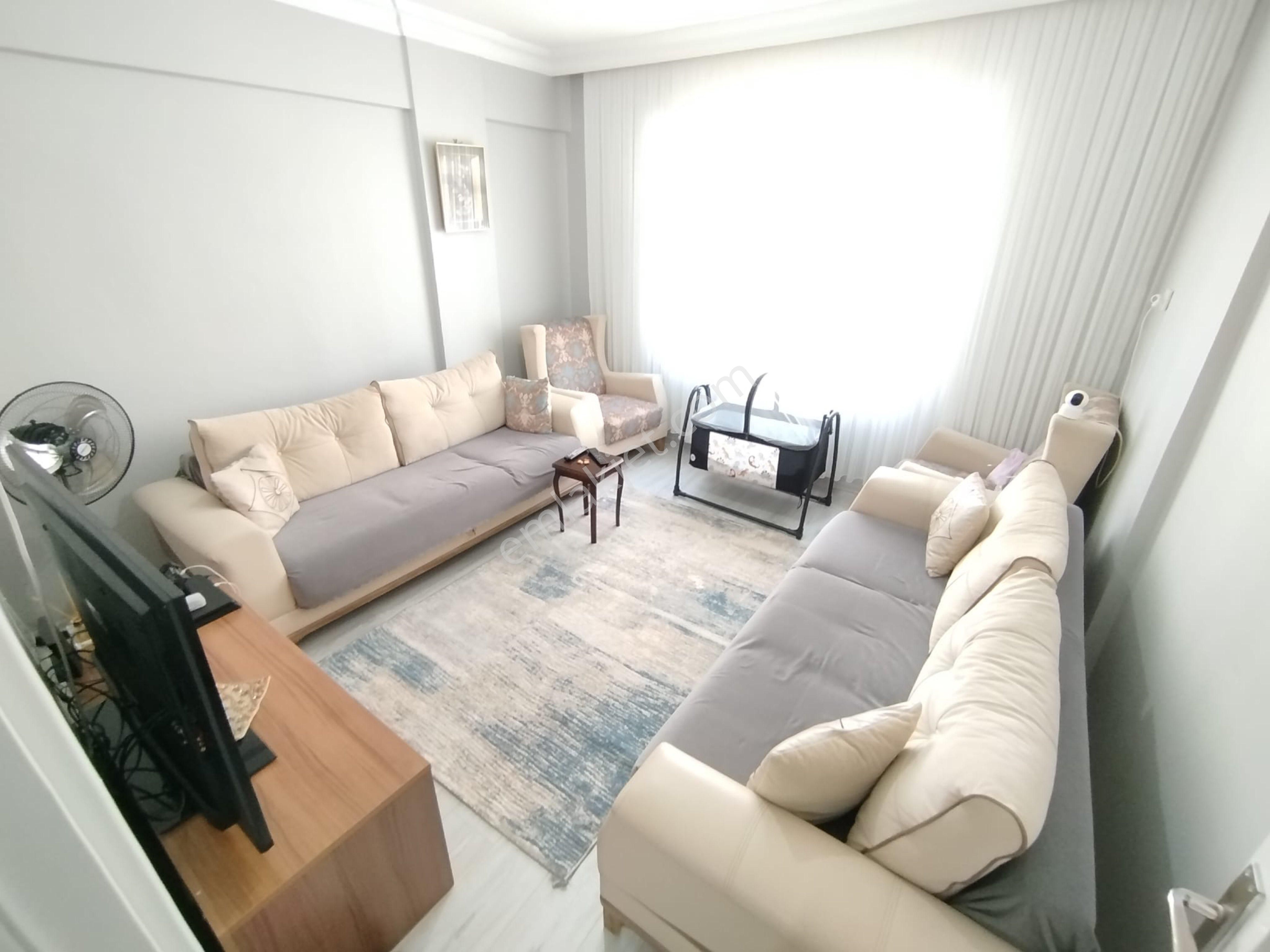 Özgür İnşaat'tan Uğurmumcu Mah Ana Cad Dibinde 2+1 85m2 Krediye Uygun 2.kat Daire