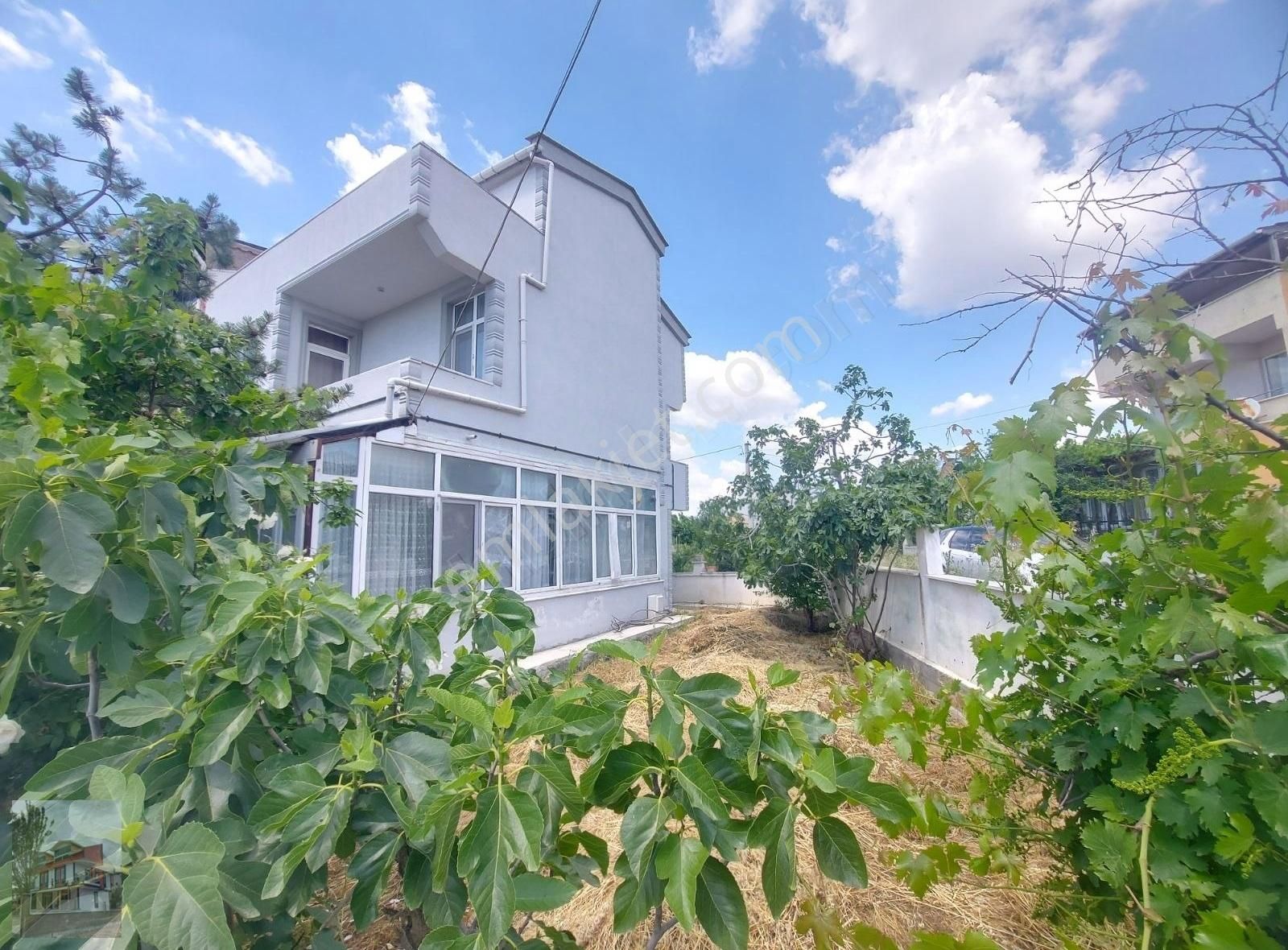 Ekip Yapı Yeniçiftlik Köşe Villa Deniz Yürüme Mesafesinde Bahçel
