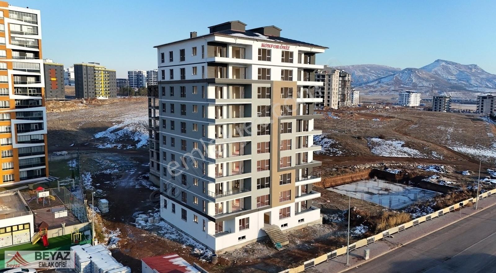 Beyaz Emlak'tan Eğriköprü Mah Full Yapılı 4+1// Yapılı Daireler