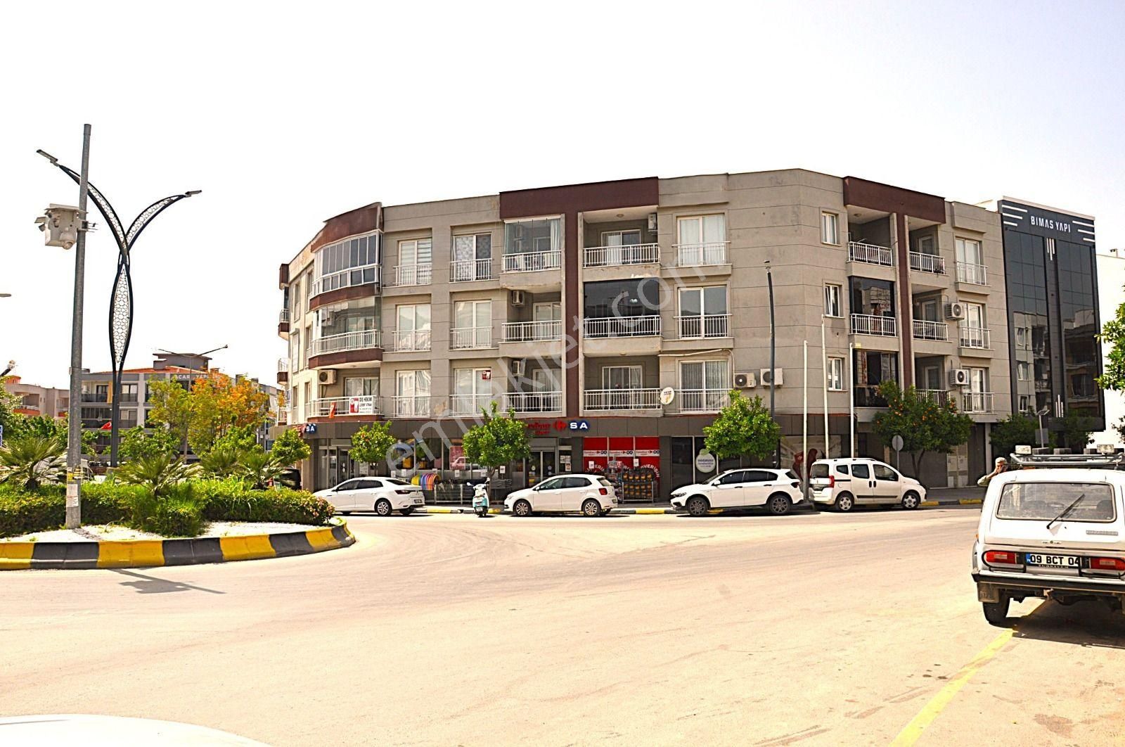 Davutlar Merkezde Isıtmalı Geniş Ve Ferah 130 M2 Net 3+1 Daire