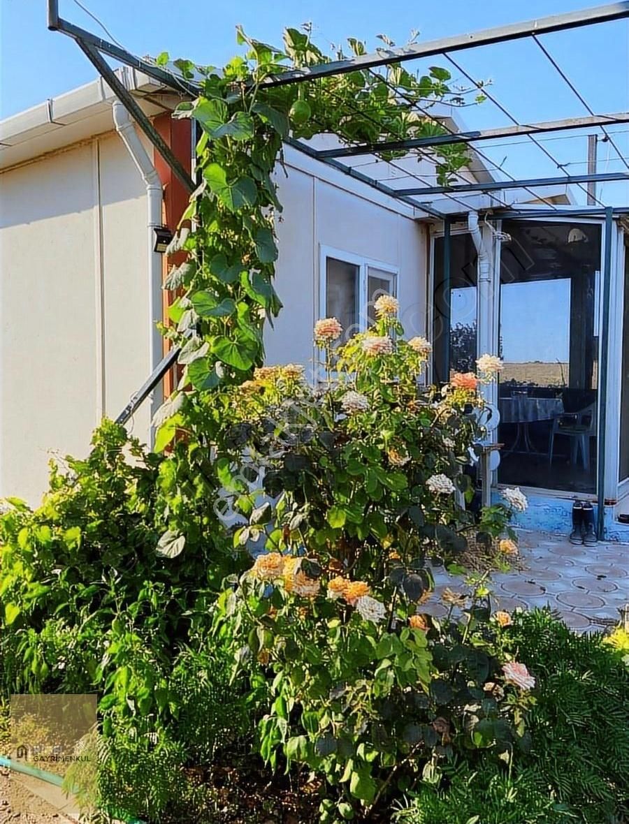 Denize Çok Yakın Satılık Prefabrik Yazlık