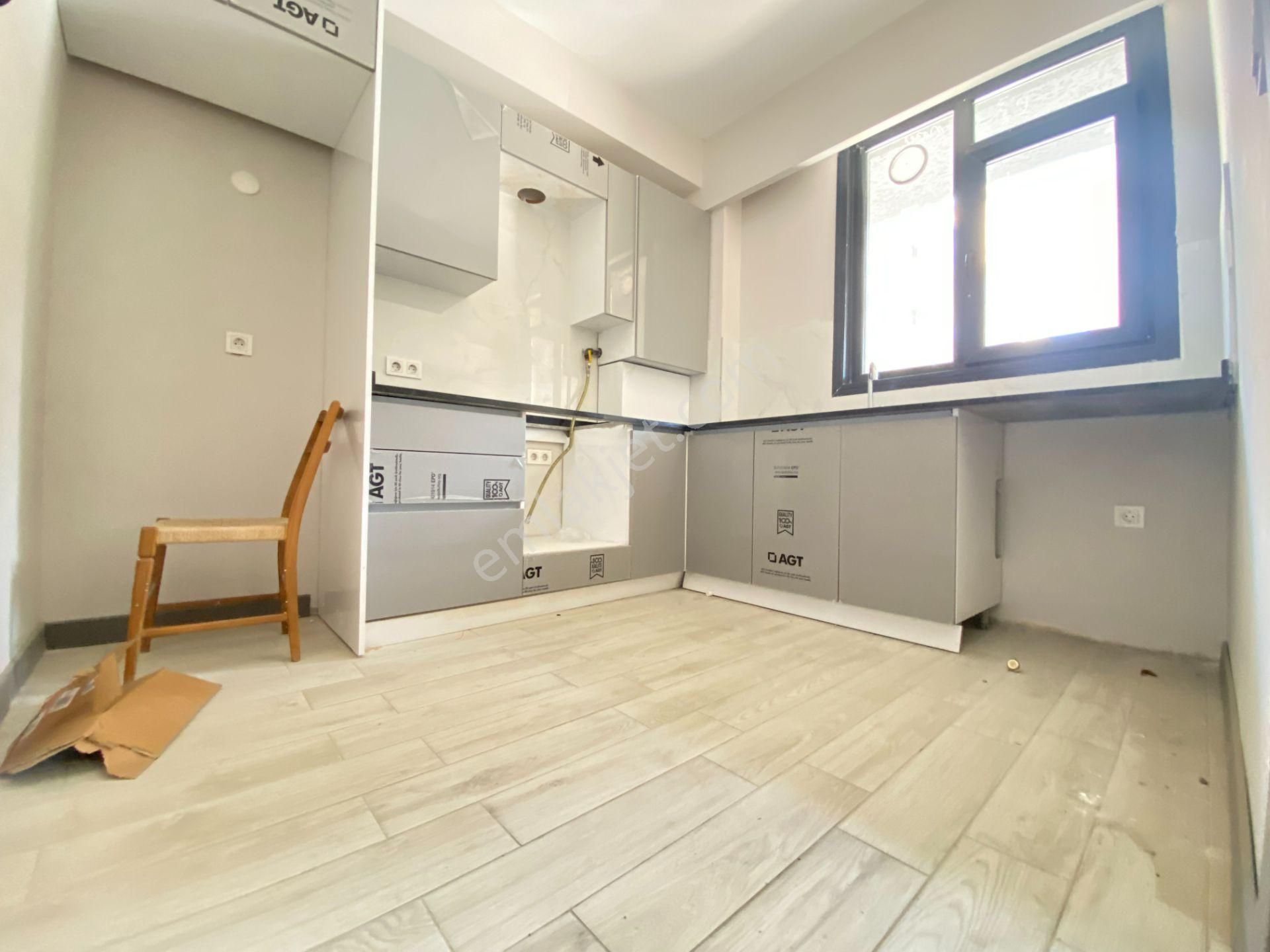 Focustan Minibüs Cad. Ve Marmaraya Yakın,sıfır,ayrı Mutfaklı 2+1