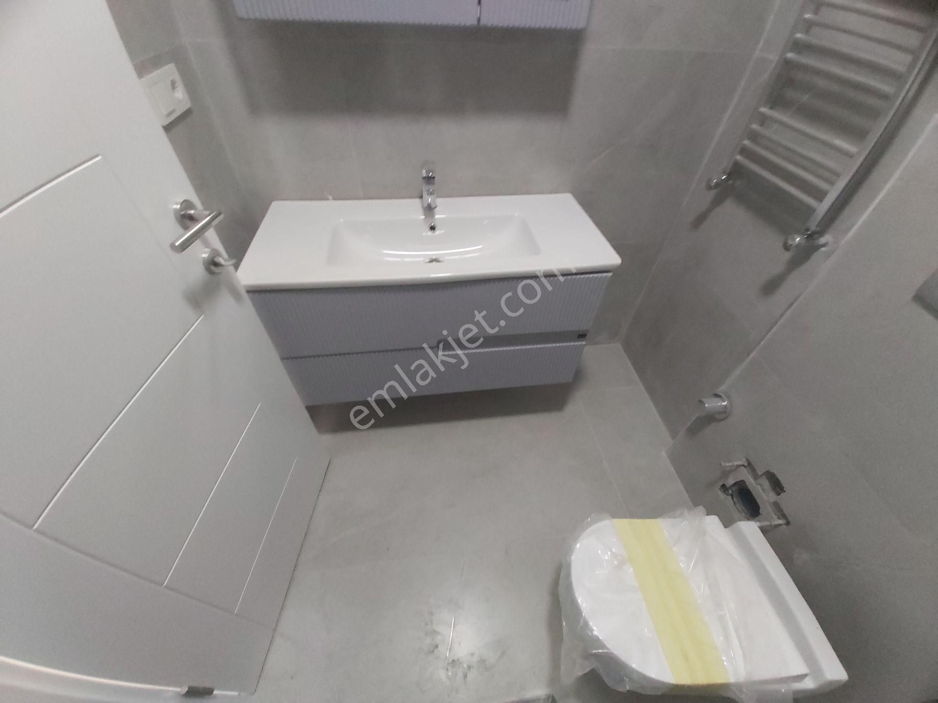 Aktaş'tan İcadiye'de Asansörlü 4+1 İskanlı Sıfır Dublex Daire - Görsel 4