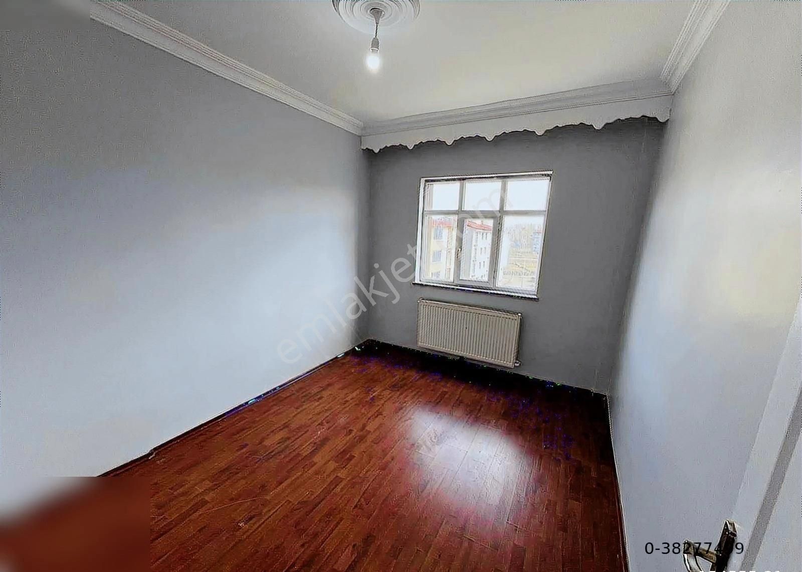 Kars Pusula Emlaktan Satılık 3+1 Daire