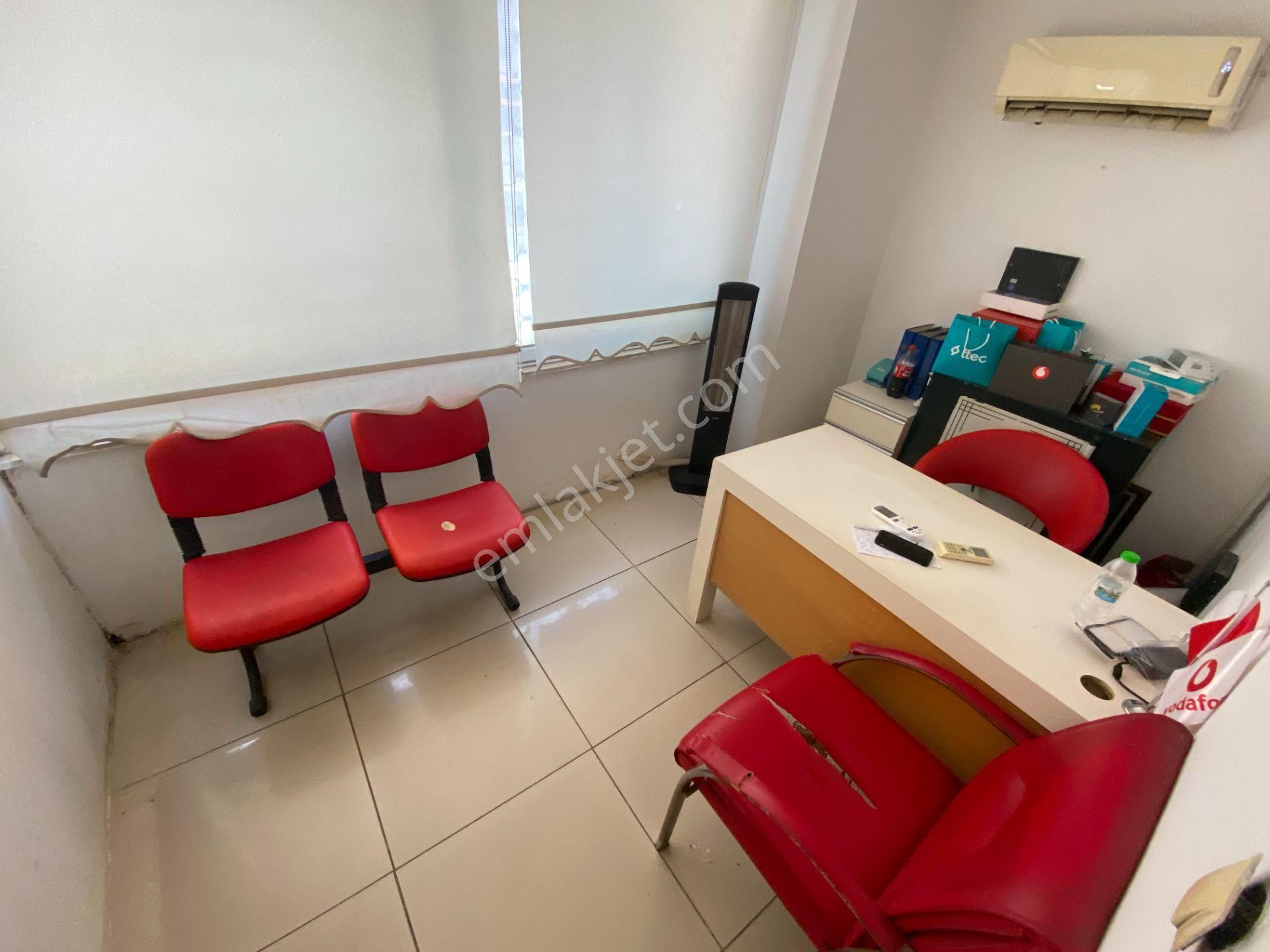 İsmetpaşa Tramvay Durağı Önü Geniş Cepheli Devren Kiralık - Görsel 14