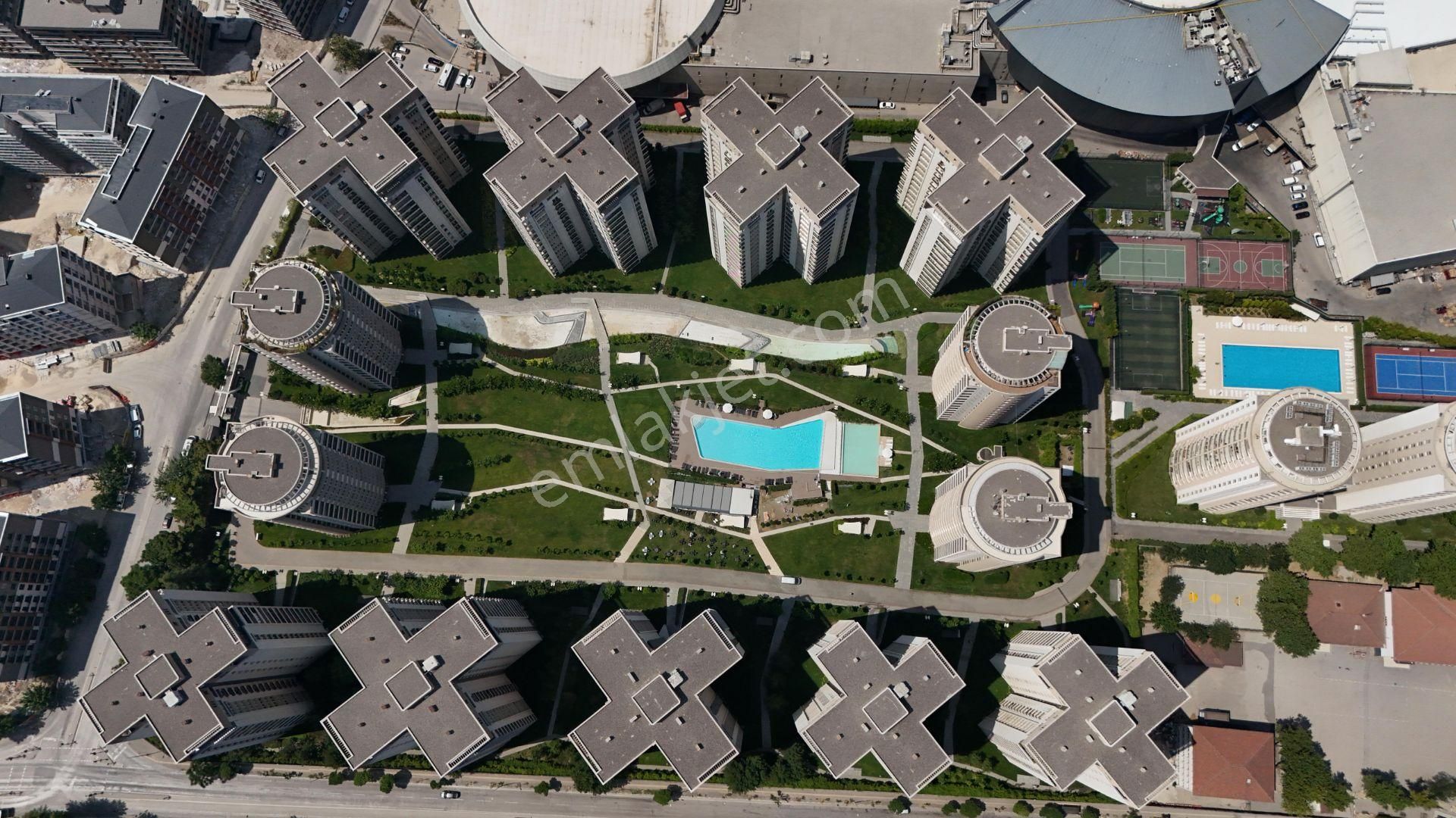 Korupark 1. Etapta Prestijli Yaşam 4+1 Satılık Daire Fırsatı