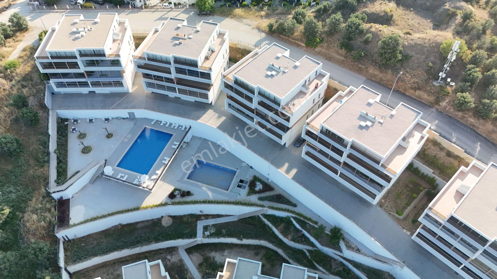 Ikon 16'da Full Deniz Manzaralı Kiralık Lüks 3+1 Dubleks Daire