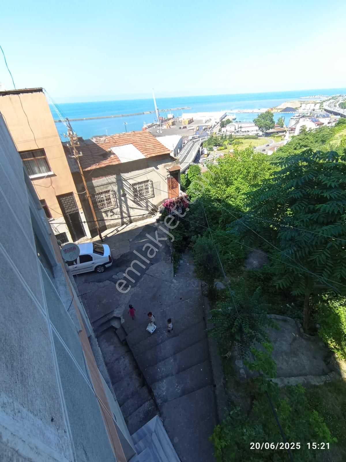 Satılık Kelepir Fiyatına Bina – Trabzon Meydan'da Yatırım Fırsat - Görsel 2