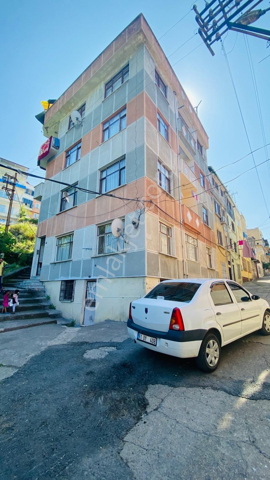 Satılık Kelepir Fiyatına Bina – Trabzon Meydan'da Yatırım Fırsat - Görsel 4