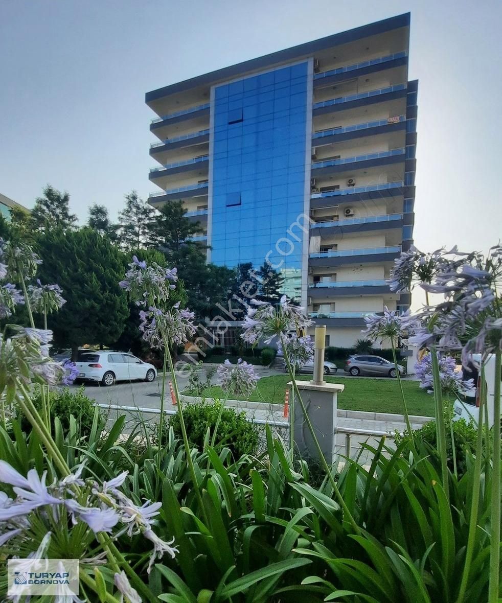 Osmangazi'de Site İçerisinde,park Manzaralı Ebeveyn Banyolu 3+1