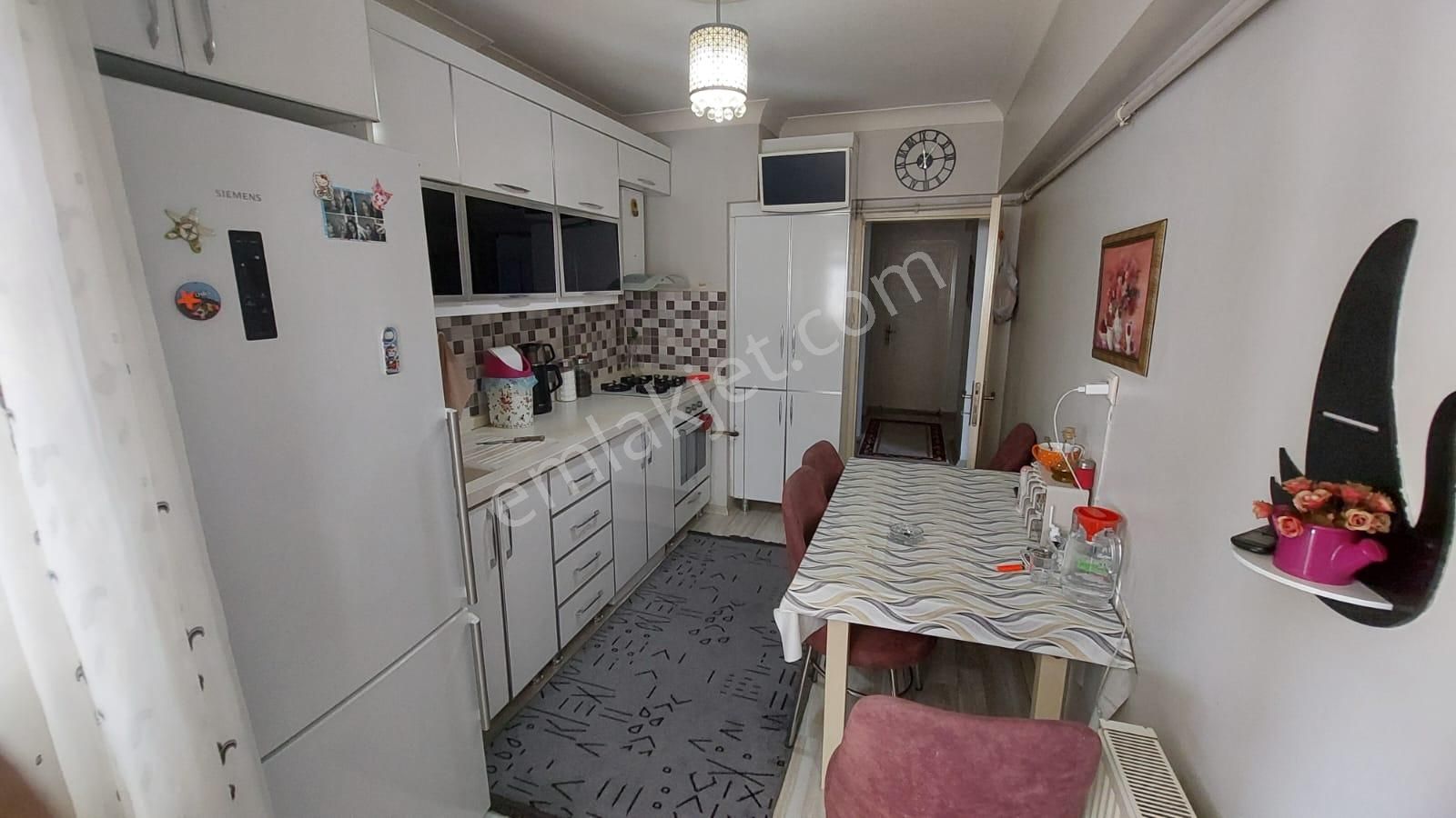 Selçuklu Mahallesinde 3+1 Kaçınılmaz Satılık Daire