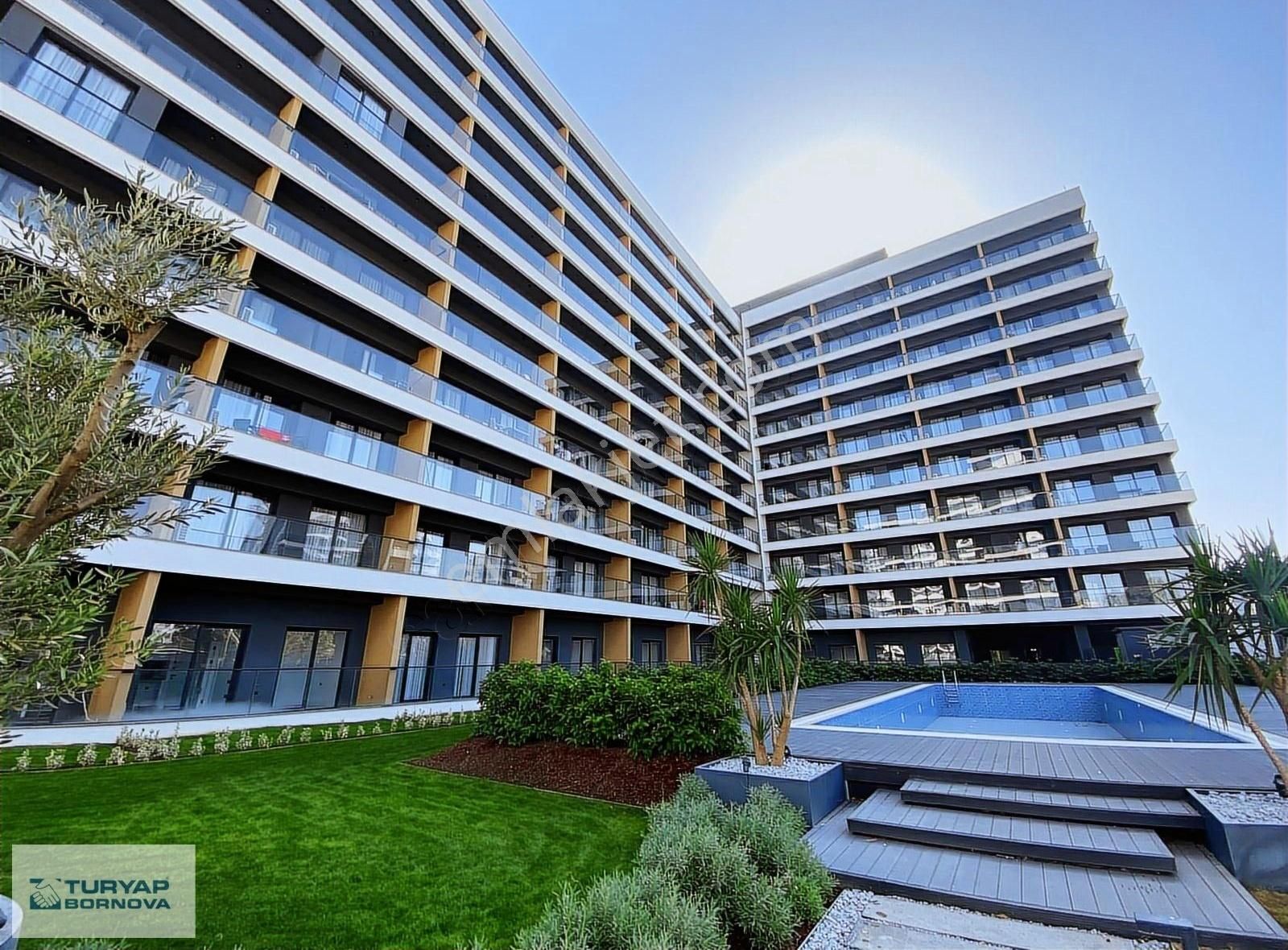 Bornova Turyap'tan Trademark Pi'de Satılık Sıfır Köşe 1+1 Daire