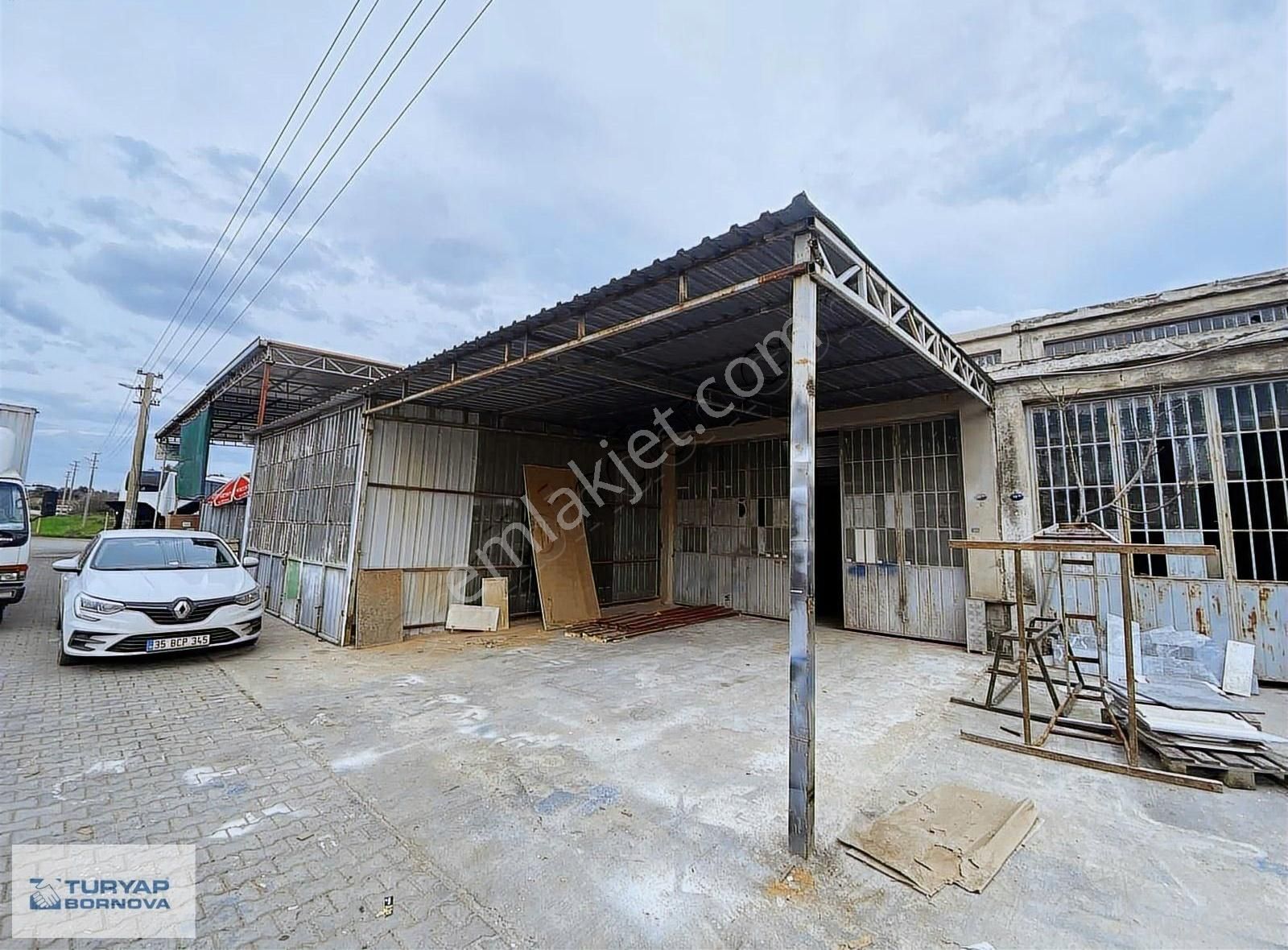 Tire Yeni Sanayi Sitesinde Kiralık Dükkan