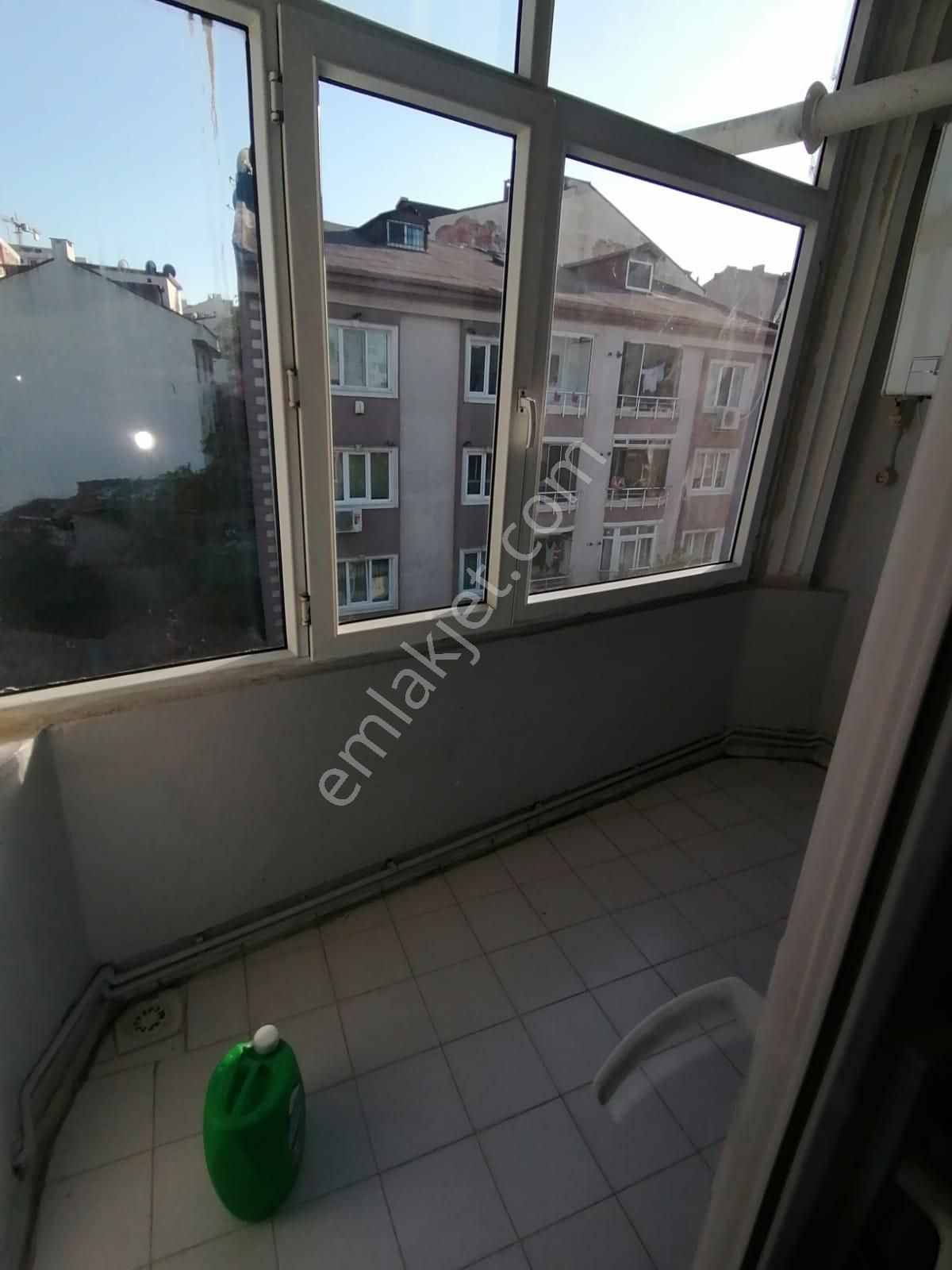 Gaziosmanpaşa Hamam Caddesinde Satılık Daire