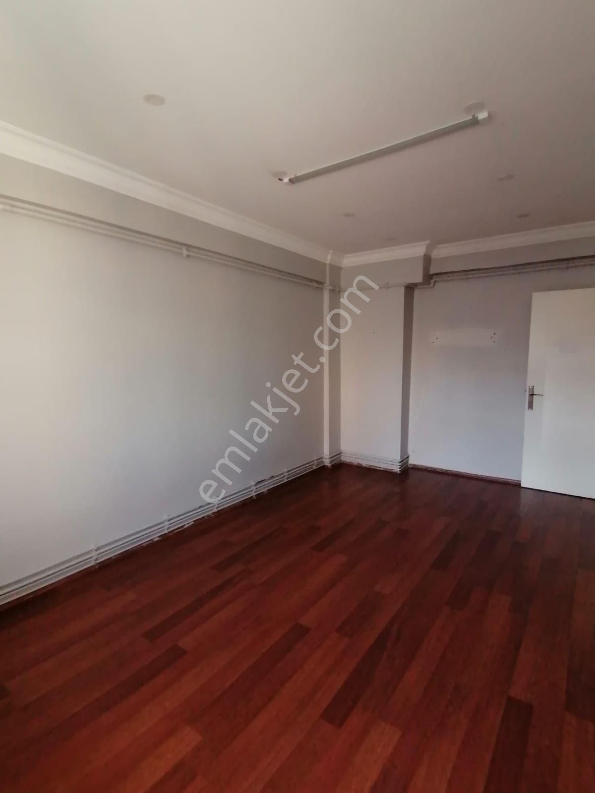 Gaziosmanpaşa Hamam Caddesinde Satılık Daire - Görsel 24