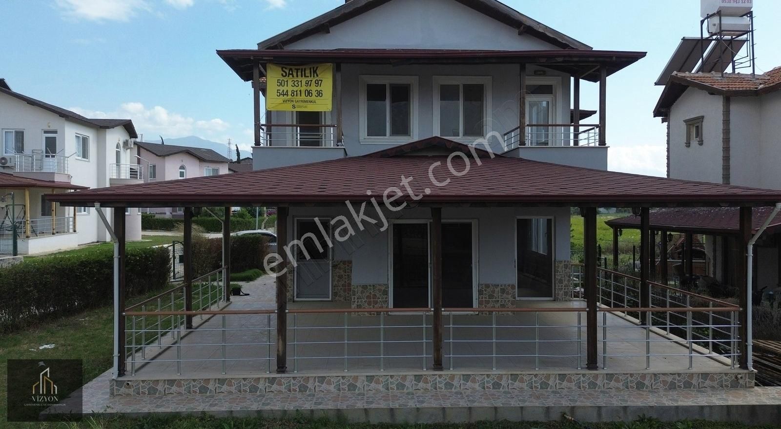 Vizyon Gayrimenkul'den Madenköy Villalarında Köşe Başı Villa