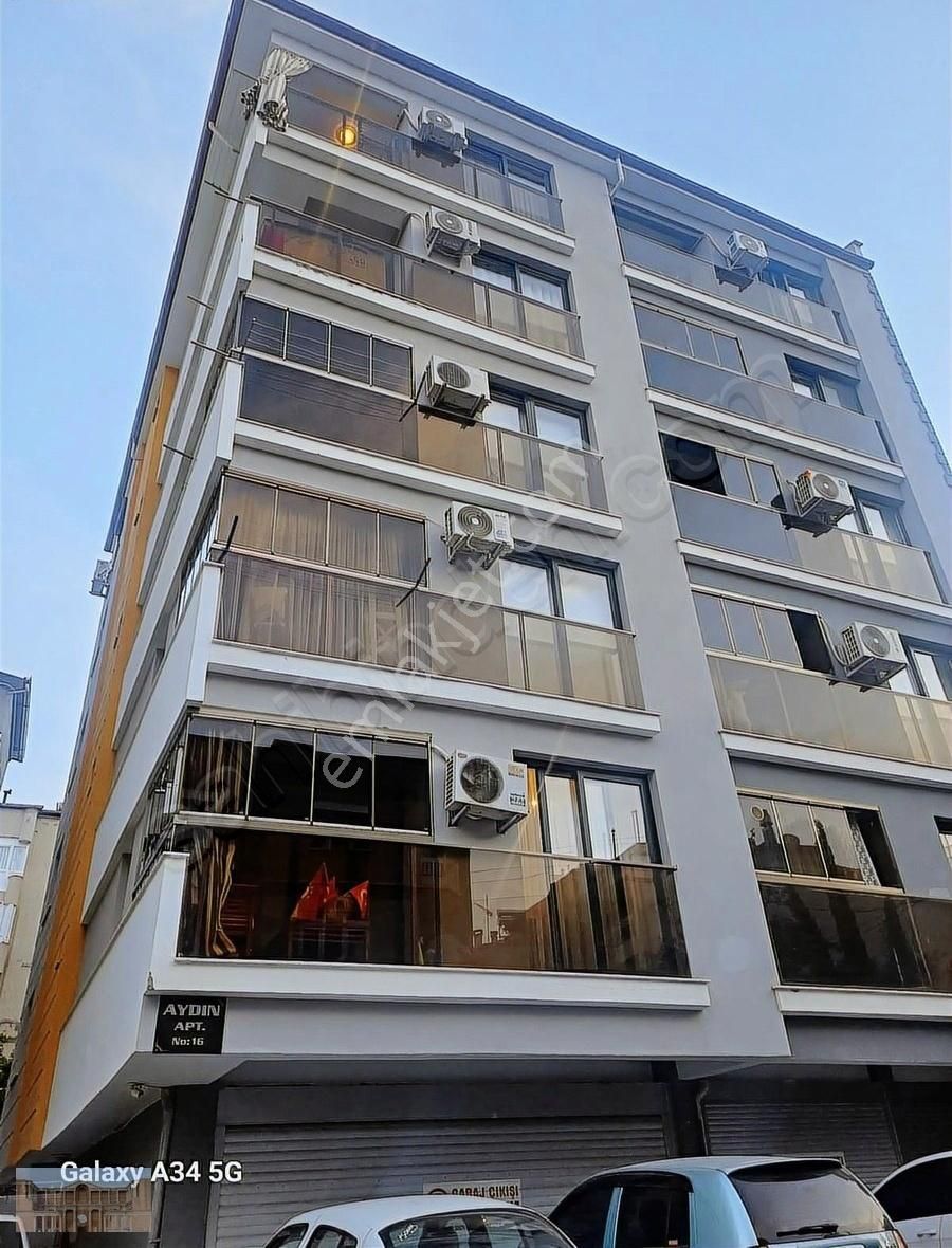 Satılık Sağlıkta 2+1 100 M2 Doğalgazlı Otoparklı Fırsat Daire