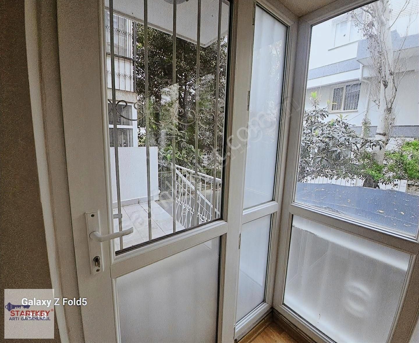 Bahçelievler Merkezi Konumda Satılık 2+1 Daire