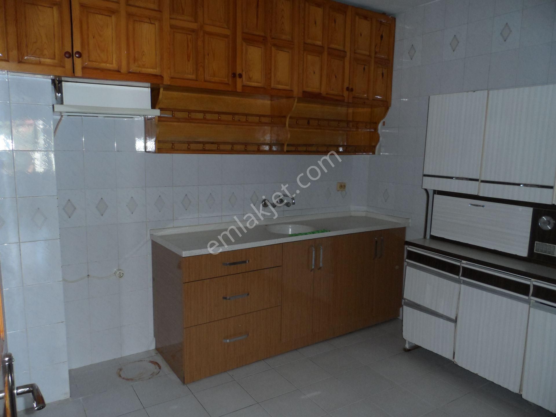 Nazilli Ege Emlak Ofisinden Şirinevler Mah. Kiralık Daire