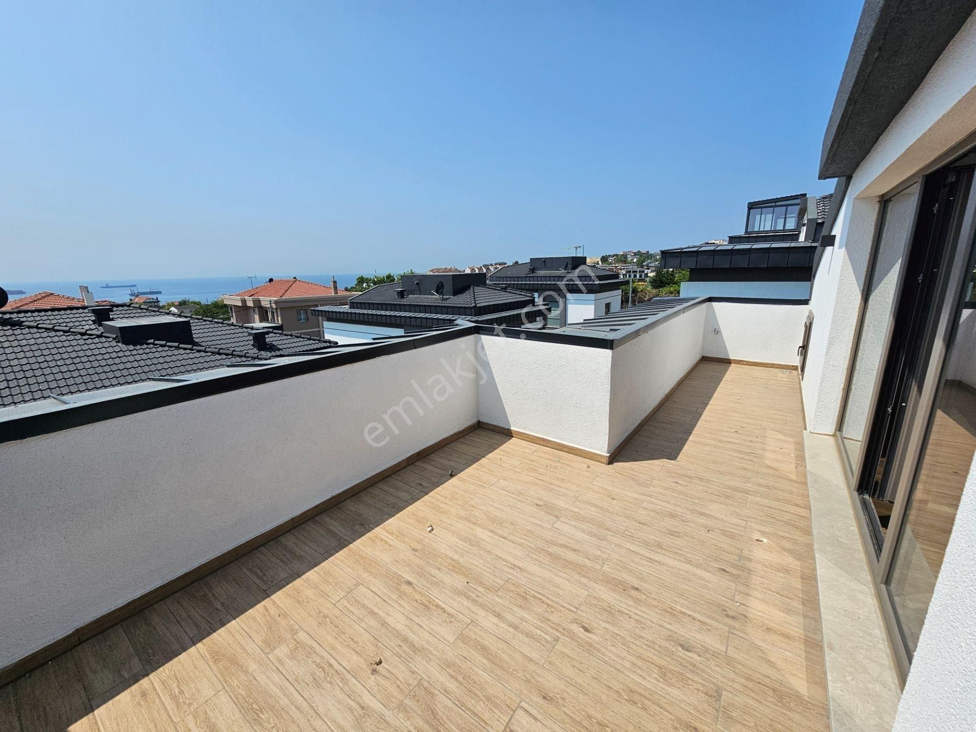 Deniz Manzaralı 6+2 Ultra Lüks Villa