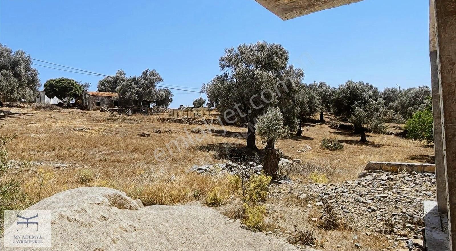 Kızılağaç Alazeytin Mevkinde Acil Satılık 430m2 Arazi