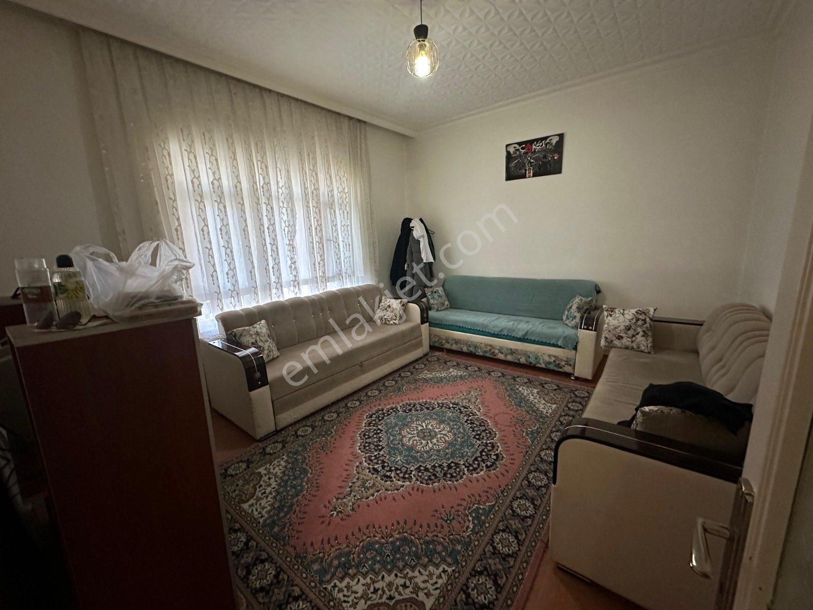 Karapürçek Mahallesinde 3+1 Yüksek Giriş Daire