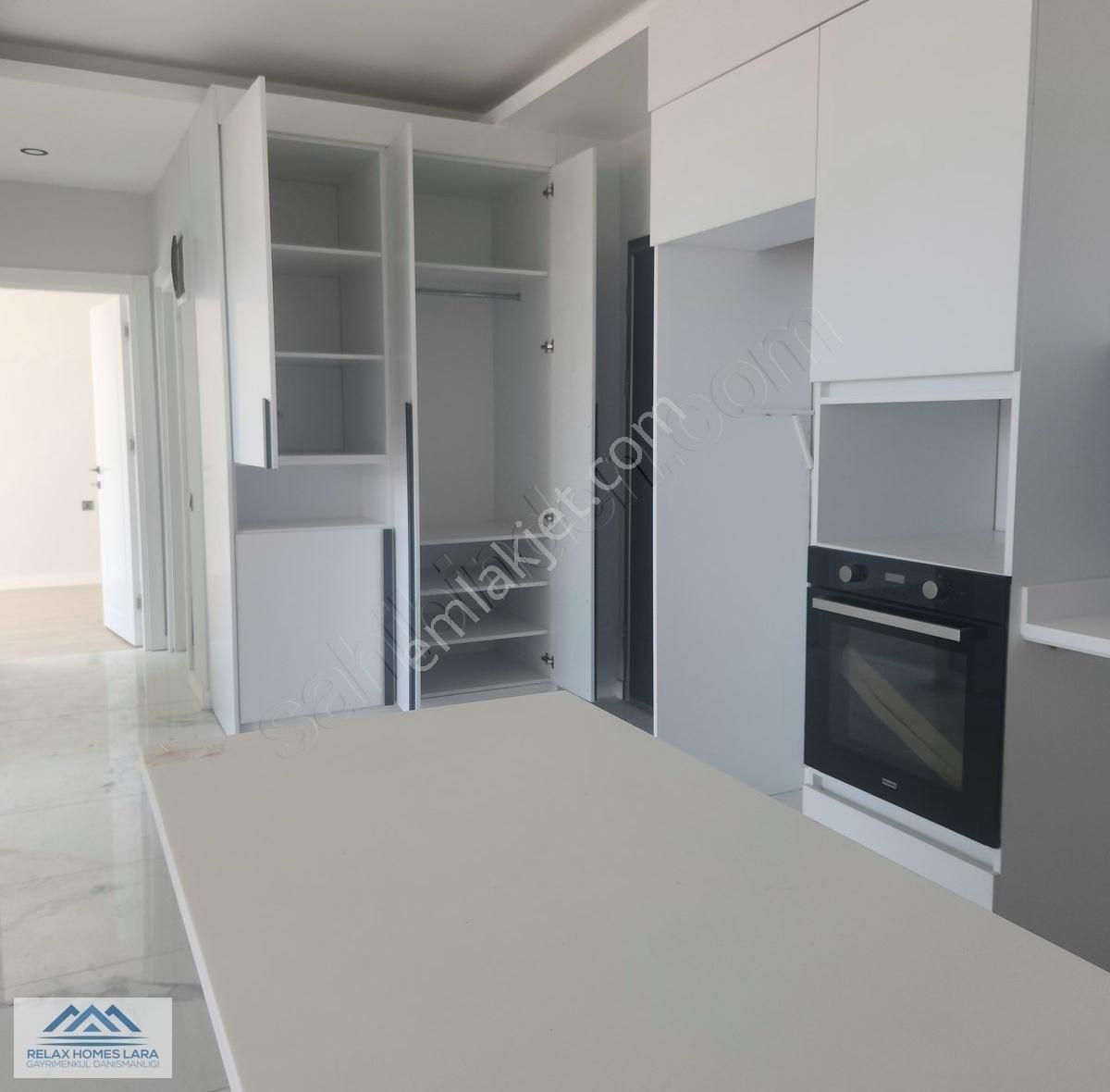 Altıntaş Da 7/24 Güvenlikli Havuzlu Lüks Site De Satılık 2+1 - Görsel 5