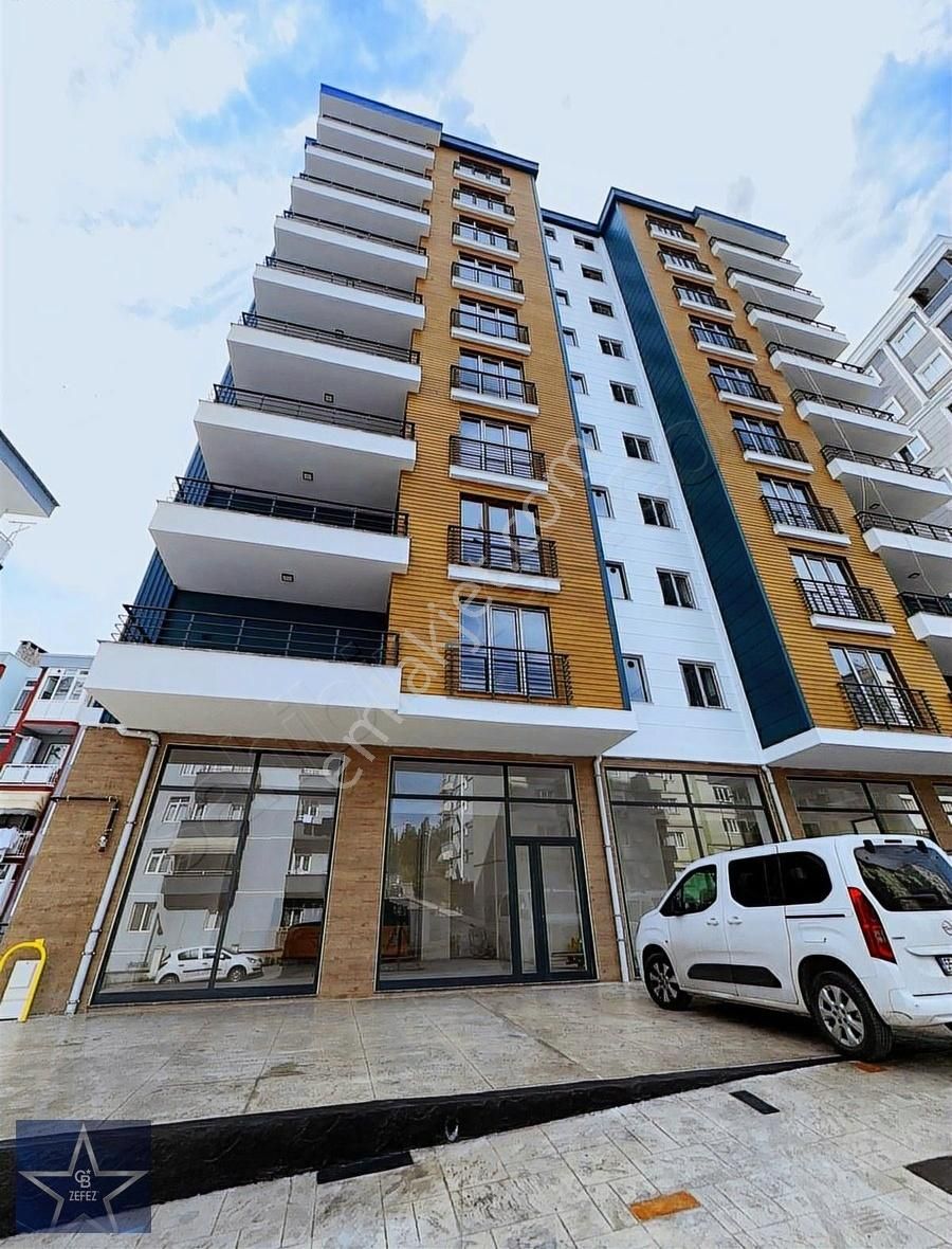 Merkezi Konumda Sıfır 3+1 Daire