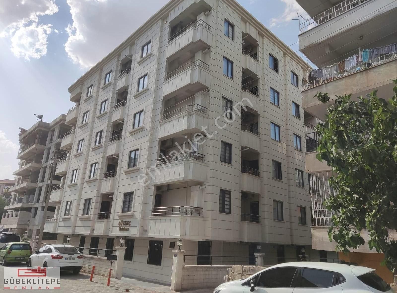 Göbeklitepe Emlaktan Kiralık Abide Kavşağında 1+1 Daire