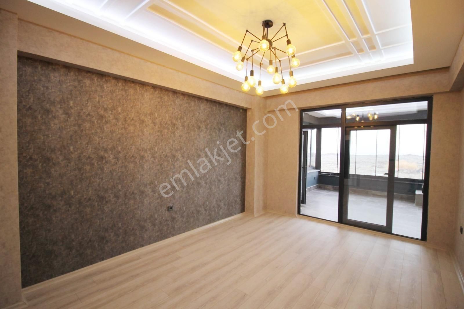 Satılık İbnisina Mahallesinde Şehir Hastanesi Karşısında 3+1 Lüks Daire