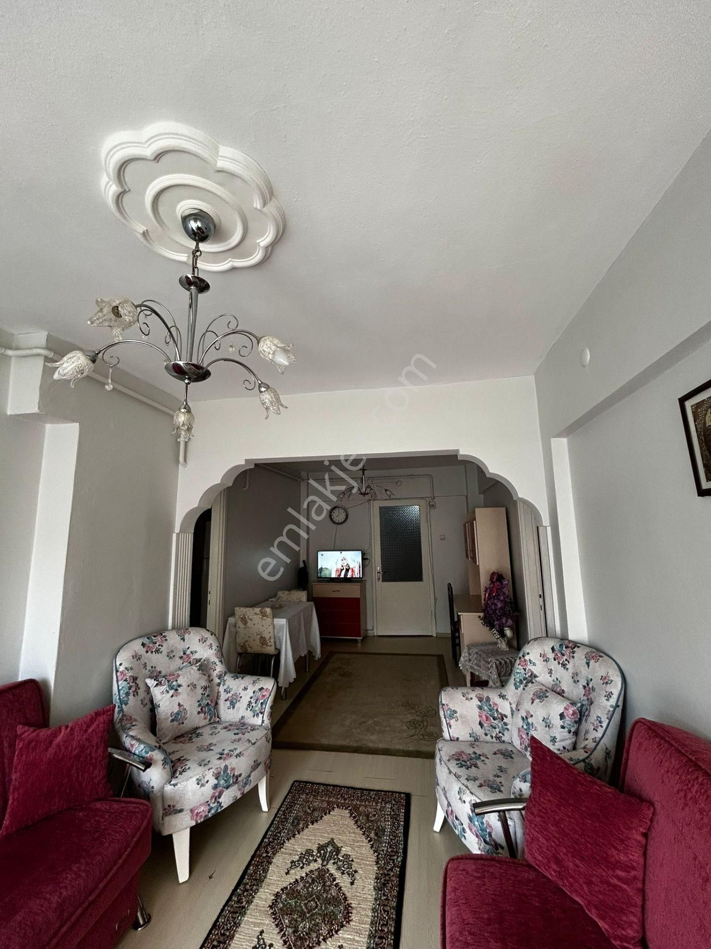 Sahibinden Eşyalı 2+1 Kiralık Daire !!!