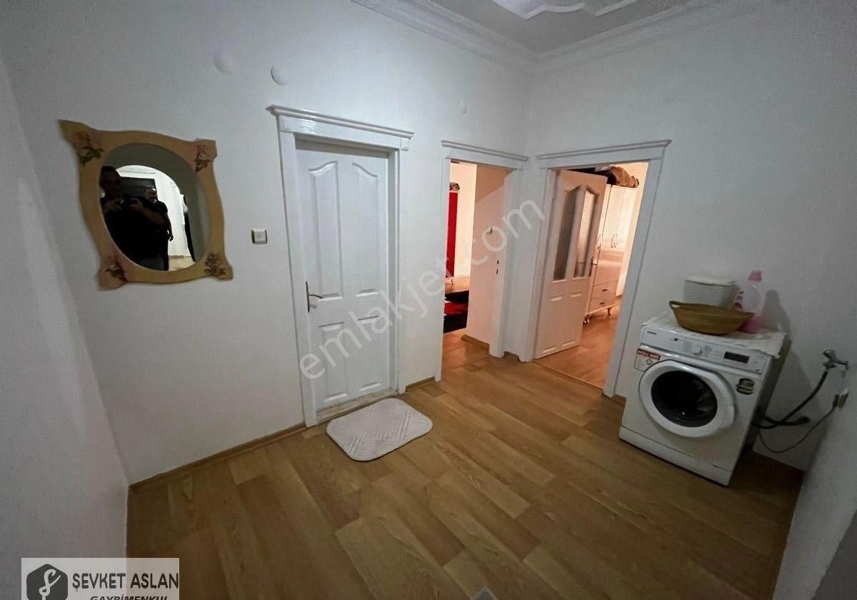 Meydan Mahallesinde Satılık 3+1 Daire